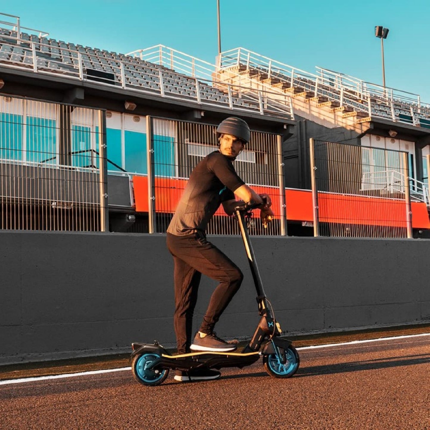 Patinete Eléctrico Bongo Serie S+ Max Infinity. 750 W Y 36v, Tracción Trasera, Autonomía De Hasta 30 Km, Ruedas Tubeless De 10, 4 Modos, Doble Sist_4