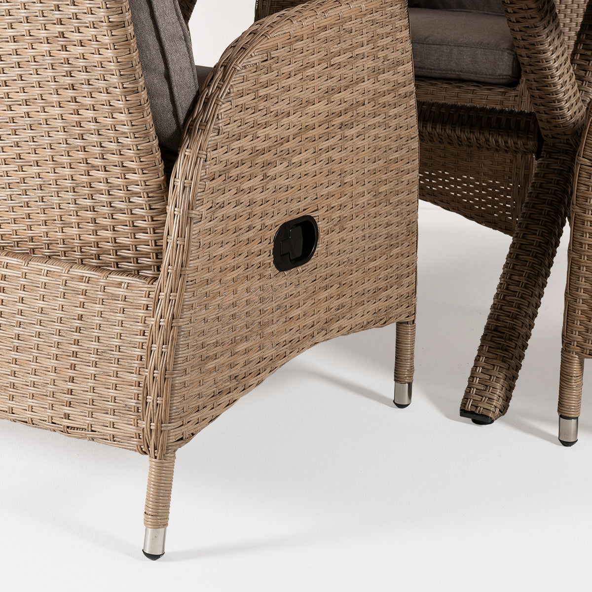 Conjunto Muebles Exterior, Mesa 140x80 Cm Y 4 Sillones Reclinables, Aluminio Y Rattán Sintético Plano Color Natural, 4 Plazas, Cristal Templado 5 Mm_4