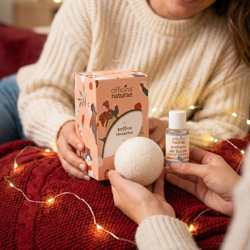 Bola de secado de lana reciclada + perfume para ropa Linen Hugs Officina Naturae 20 ml