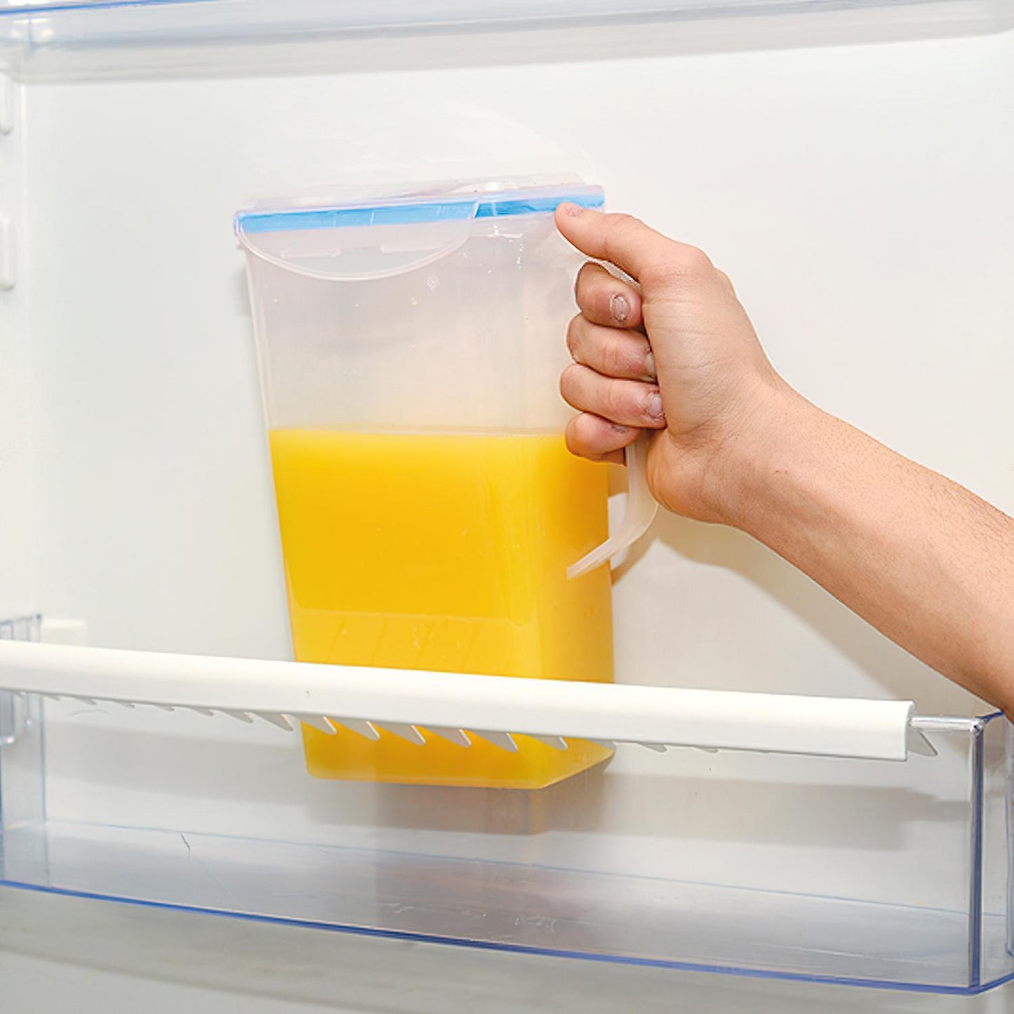 Jarra Plastico Cuadrada 1.500 Ml. 22.5x15x8 (alt) Cm.