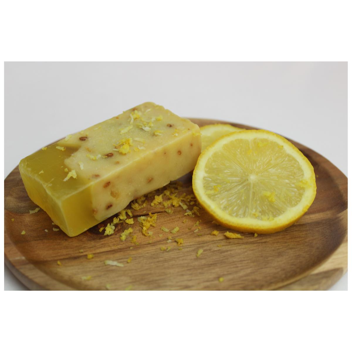 Sabonete natural à base de azeite e limão 100 g