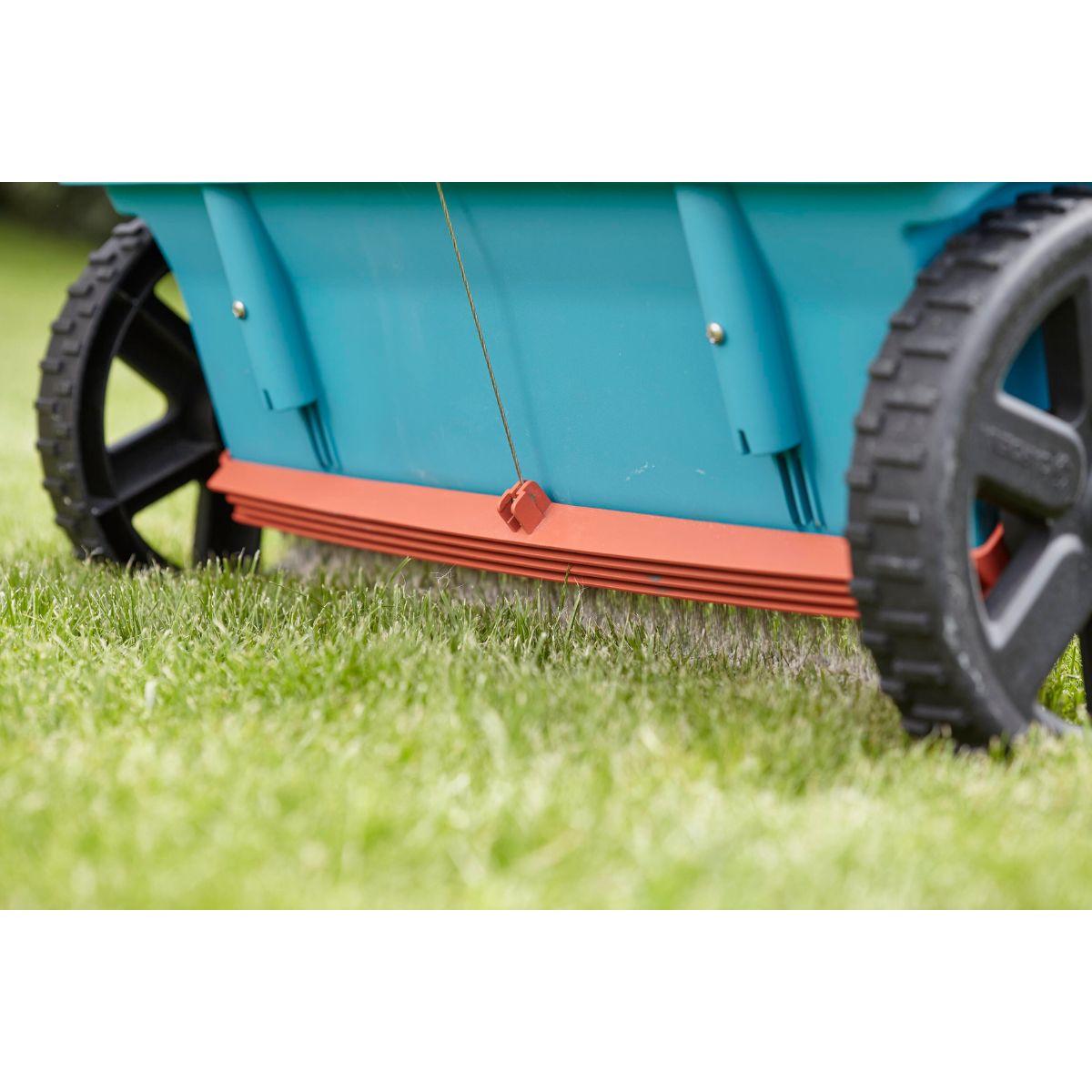 Carrinho Espalhador Gardena L