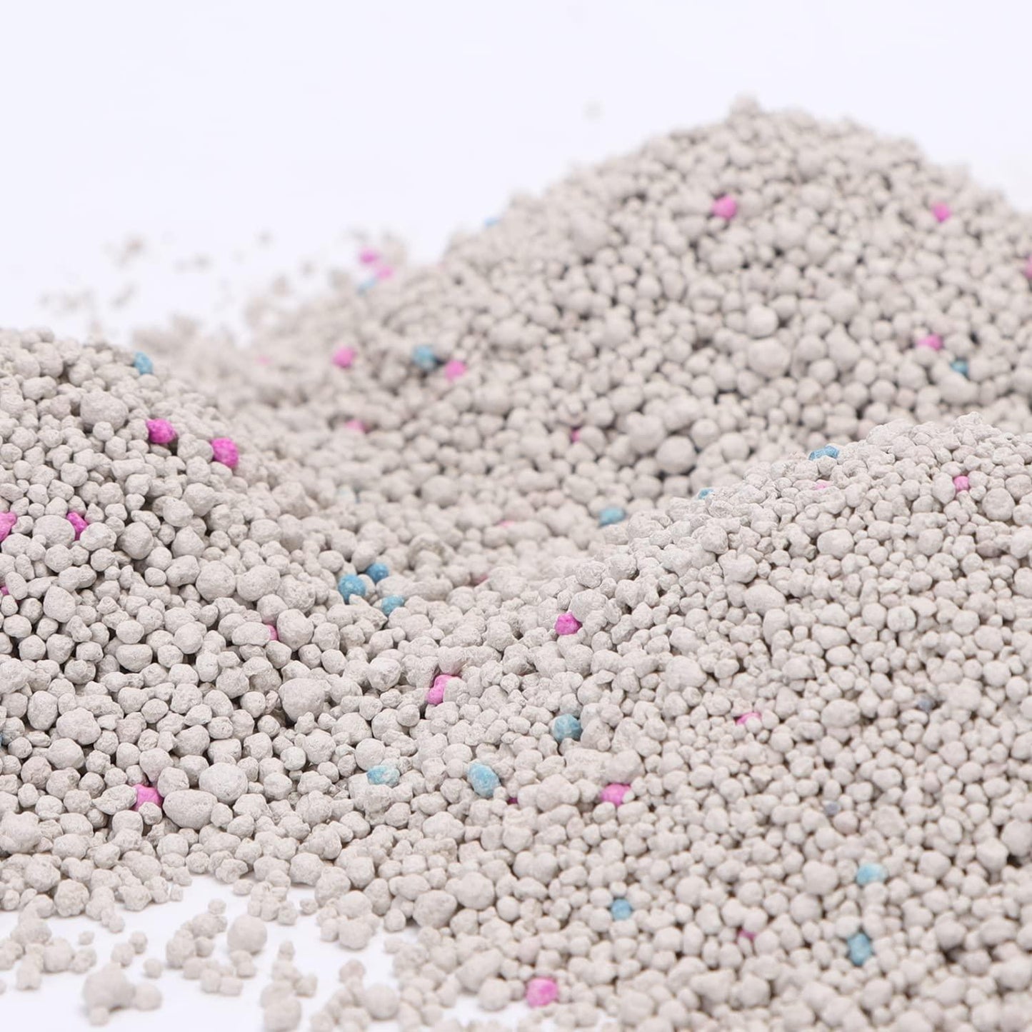 Areia aglomerante de bentonite para gatos aroma limão Nobleza 6 L