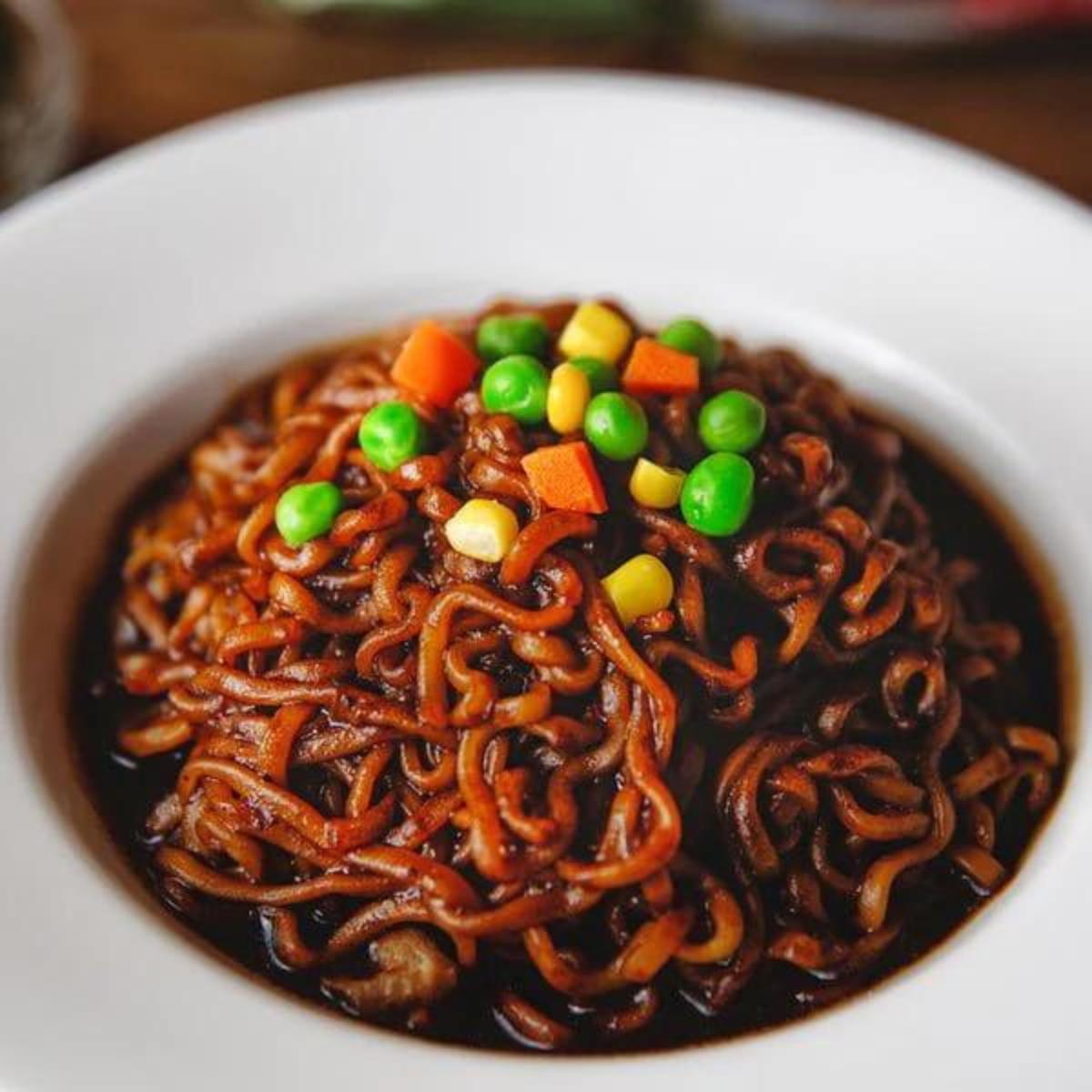 Noodles instantâneos (Chapagetti) Nong Shim 140 g