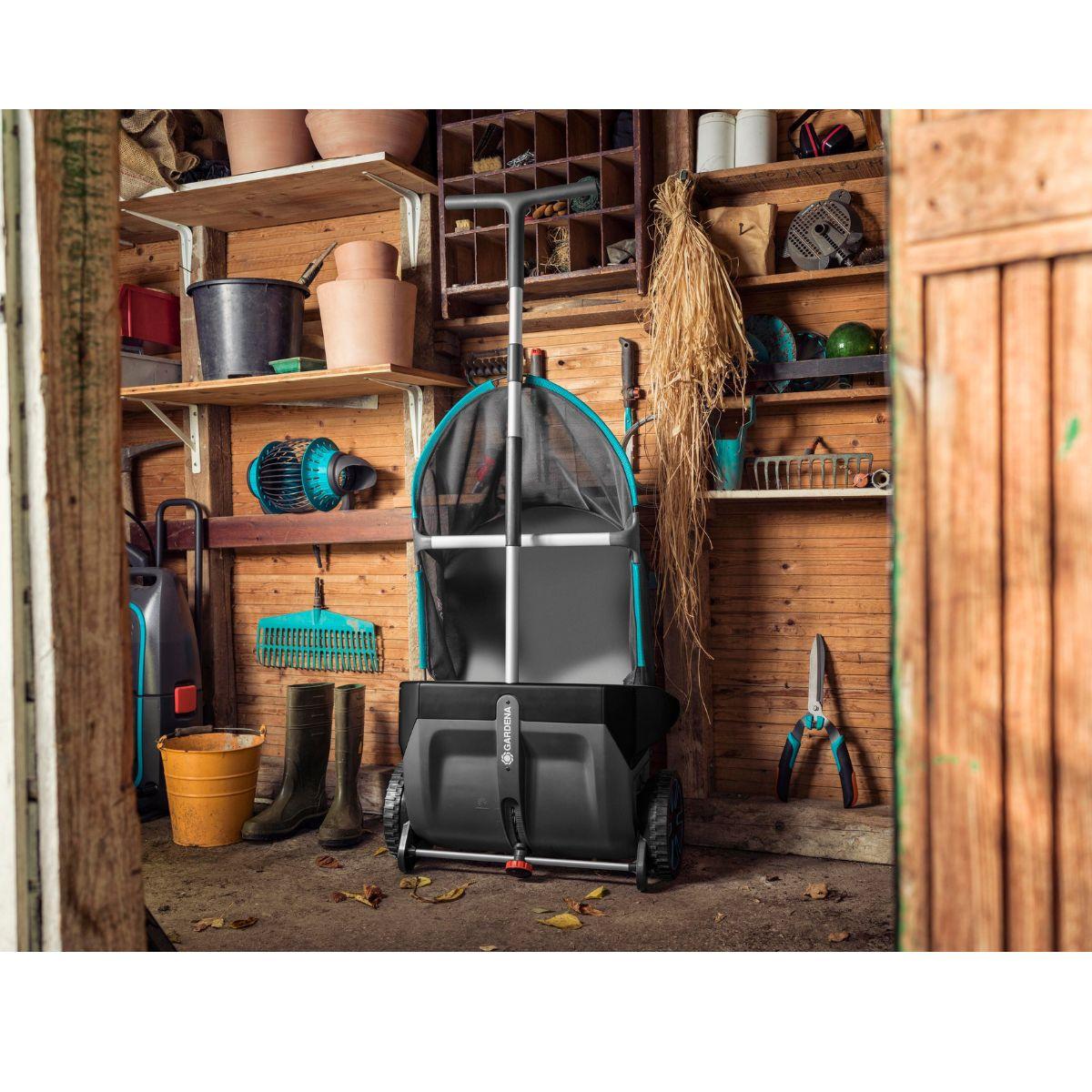 Coletor de folhas manual com rodas Gardena