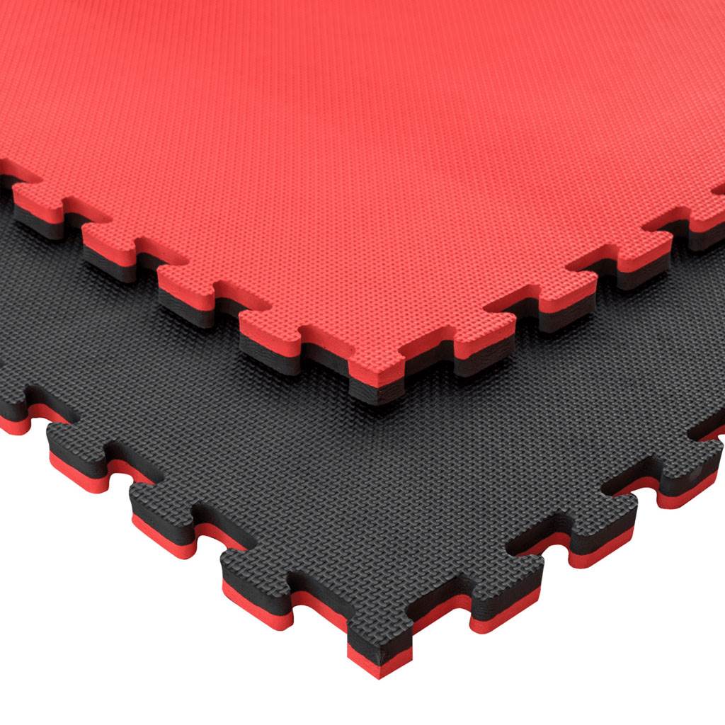 Tatami Puzzle 2,5cm 100x100cm – Superficie T Negro/rojo