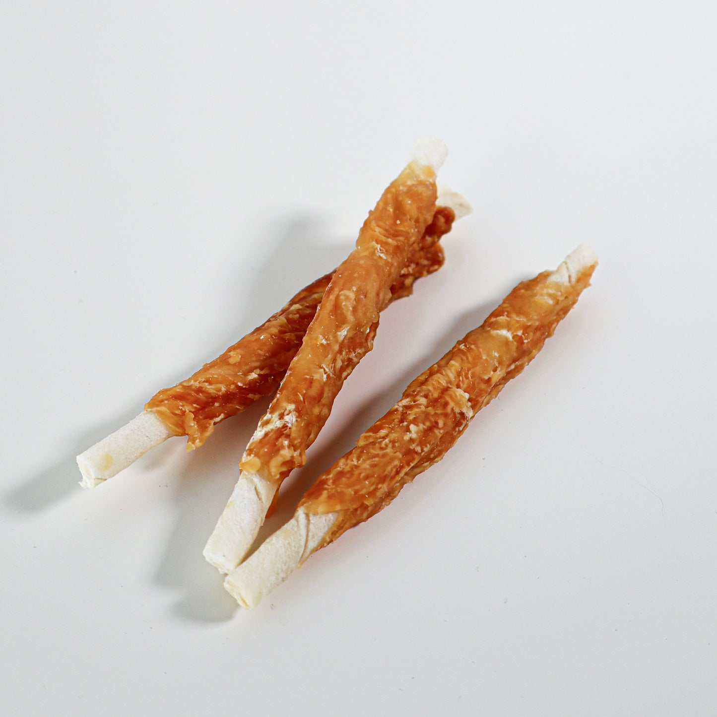 Snack Para Perro En Stick Vacuno Con Pollo Desecado Wuapu 500gr_2