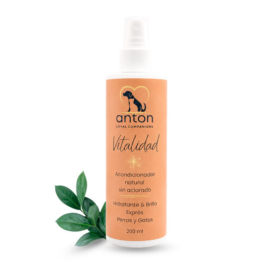 Acondicionador sin aclarado para el cuidado del pelaje de perros y gatos – 200 ml_0