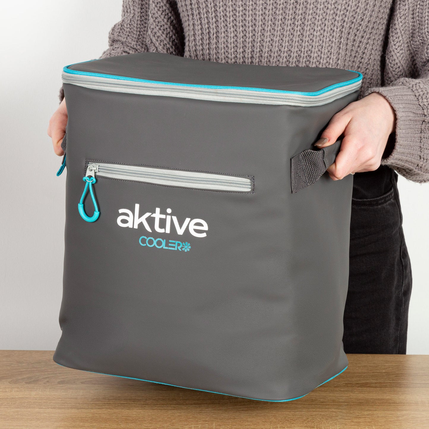 Aktive Pack Camping Con Silla Plegable + Bolsa Nevera 23l (2 Piezas)_4