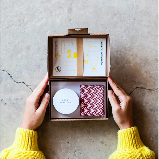 Kit de caderno DIY com plantas e flores de tecido