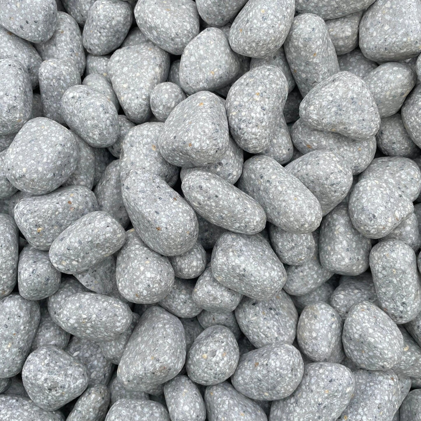 Canto Rodado Gris Perla Recycla / Big Bag 1.000 Kg. / 10-50 Mm_1