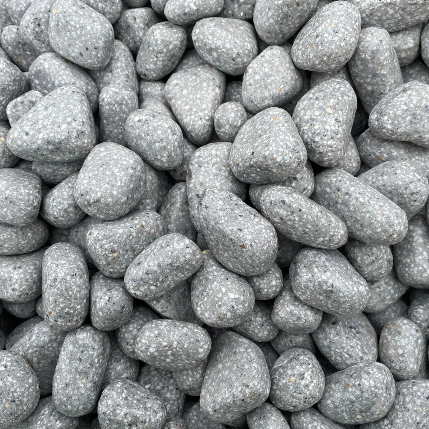 Canto Rodado Gris Perla Recycla / Saco 20 Kg. / 10-50 Mm_5