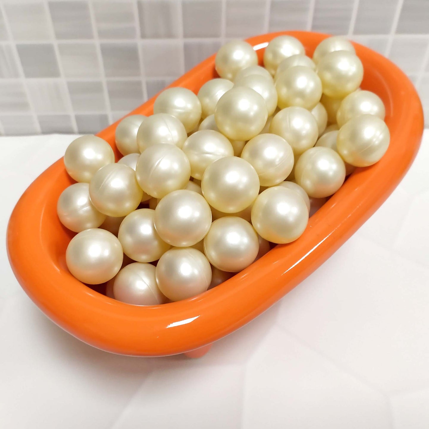 Caja Regalo 70 Perlas De Baño Con Aroma A Coco - Con Aceite De Soja - Hidrata, Suaviza Y Perfuma La Piel - Forma Bola_5