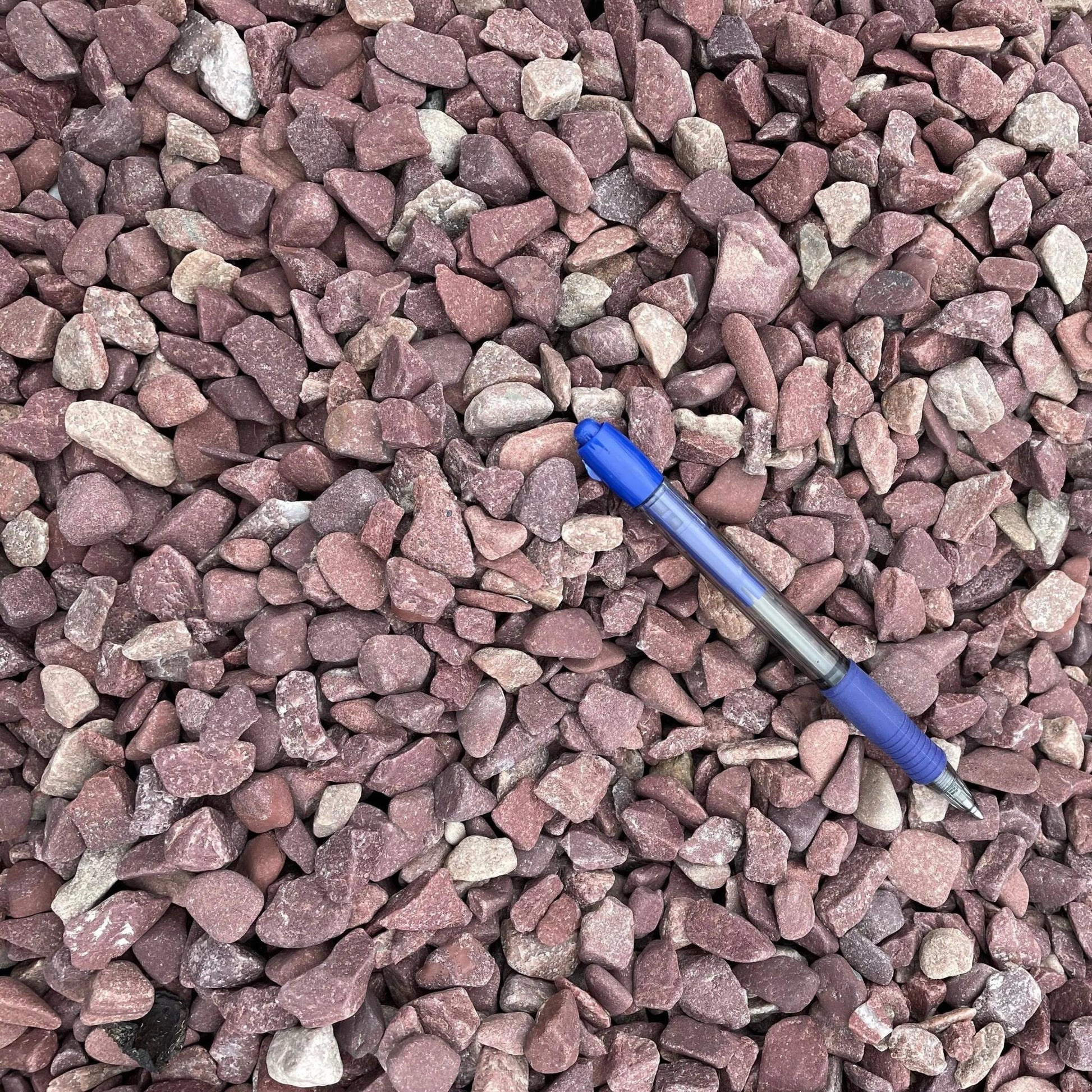Canto Rodado Rojo Burdeos / Big Bag 1.000 Kg. / 12-24 Mm_0