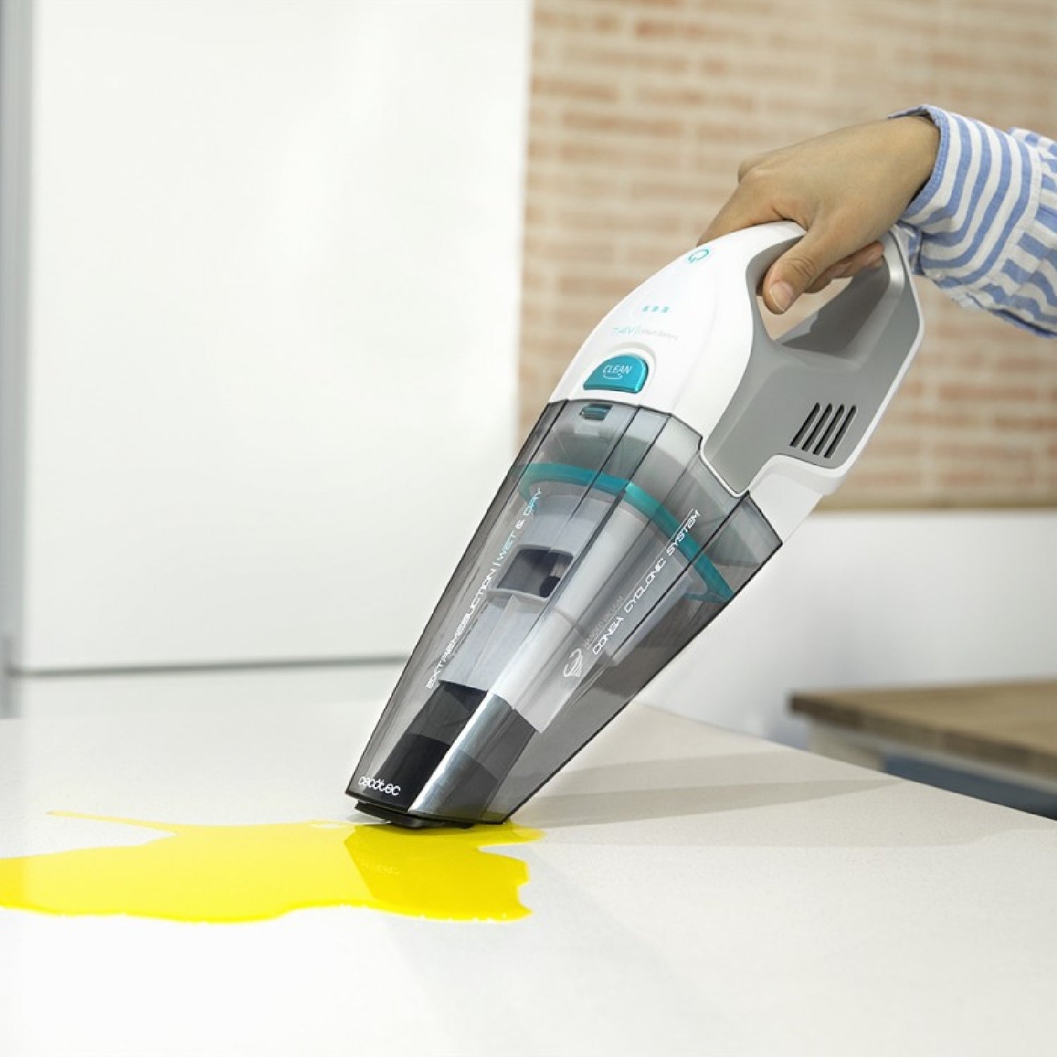 Cecotec Aspirador De Mano Conga Immortal Extremesuction 7,4 V Hand_3