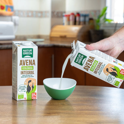 Embalagem de 6 unidades de Bebida de Aveia Integral 0% Açúcares Bio NaturGreen 1 L
