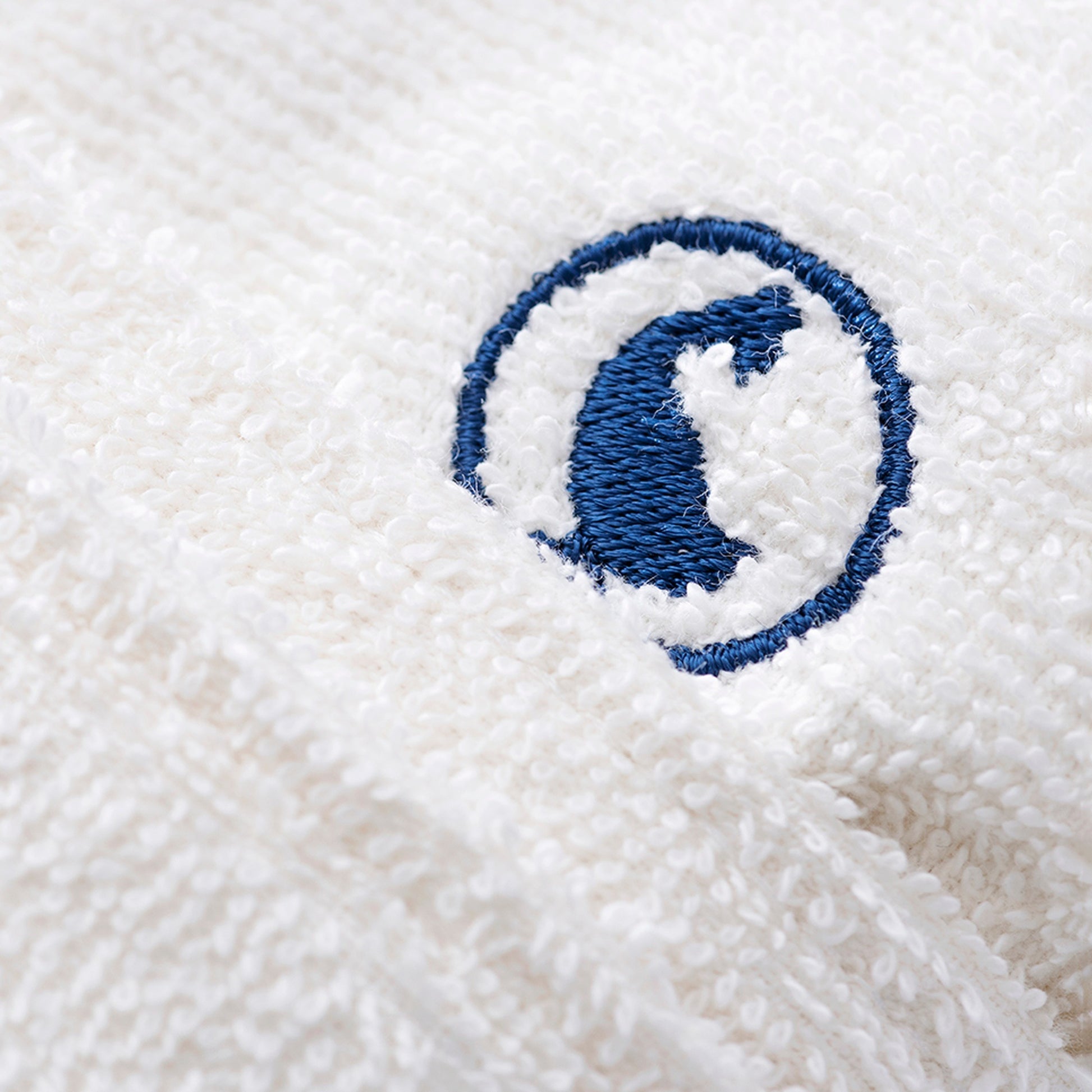 Albornoz Crudo S/m 320gsm 100% Algodón Con Logo Bordado El Ganso_2