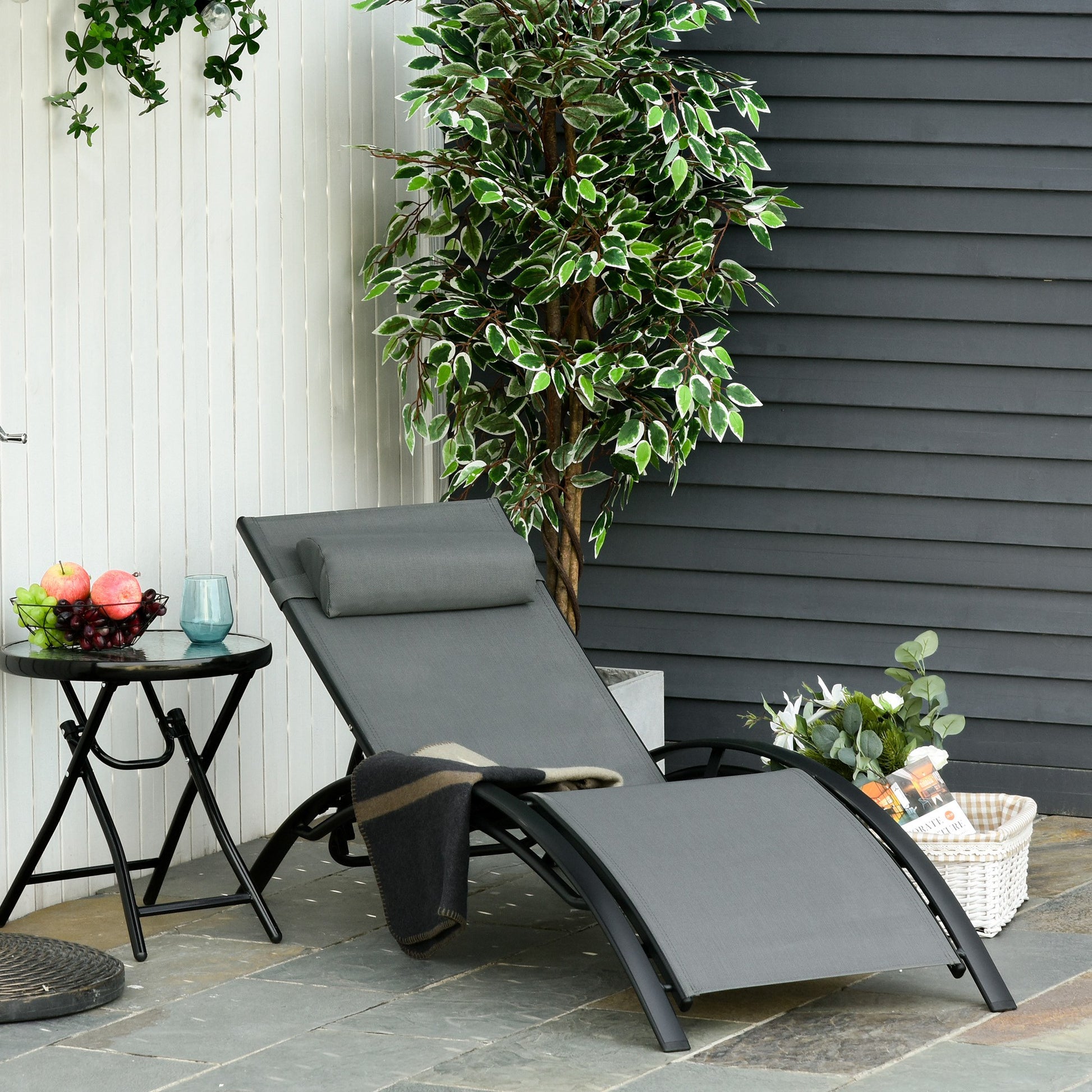 Outsunny Tumbona Reclinable Con Respaldo Ajustable Reposacabezas Extraíble_1