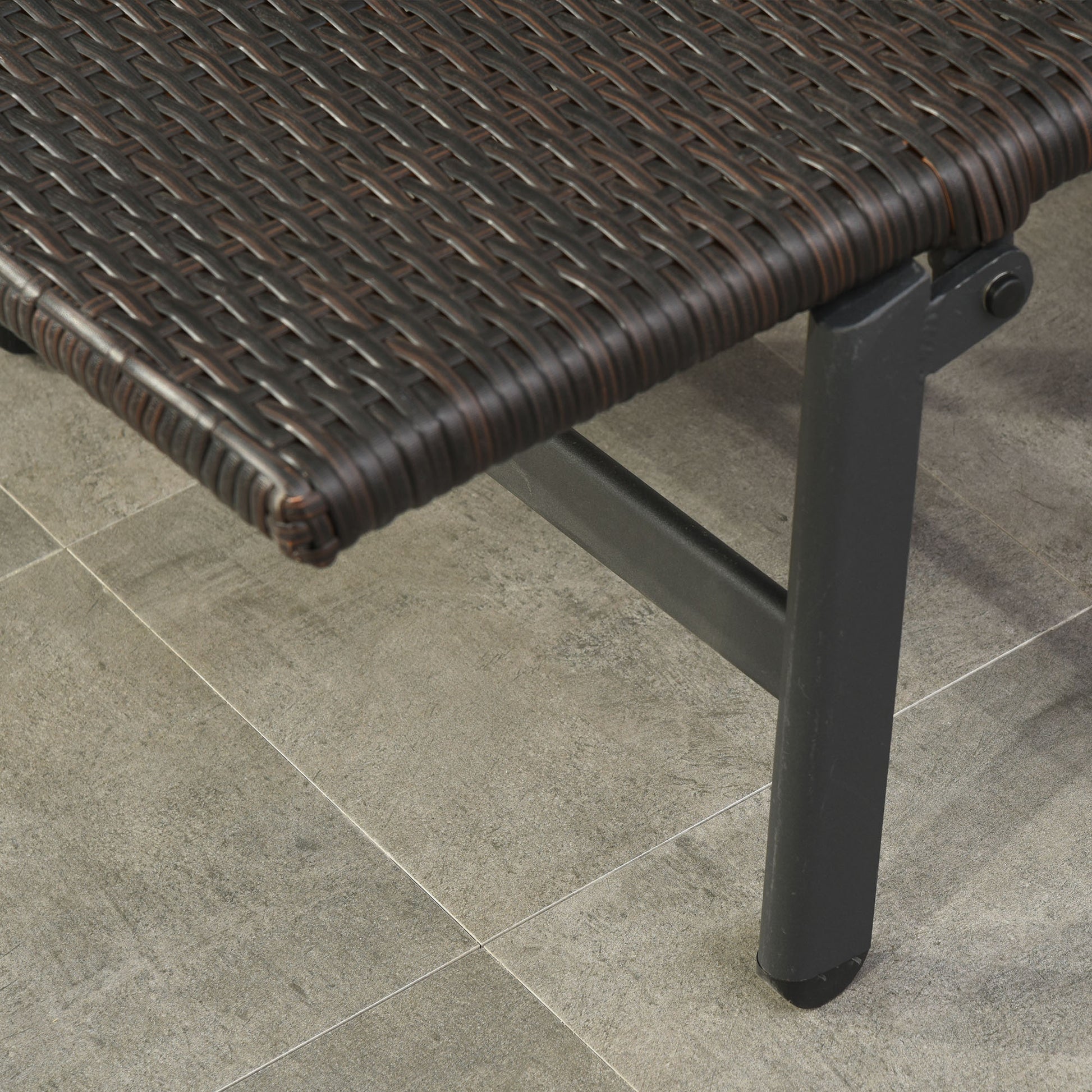 Outsunny Tumbona De Ratán Con Respaldo Reclinable 7 Posiciones Ruedas_4