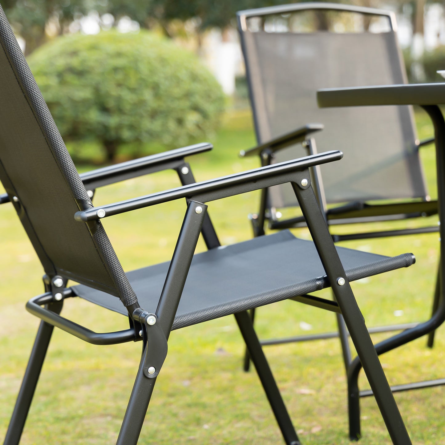 Outsunny Conjunto Muebles Jardín Con 4 Sillas Plegables Mesa Y Sombrilla Negro_3