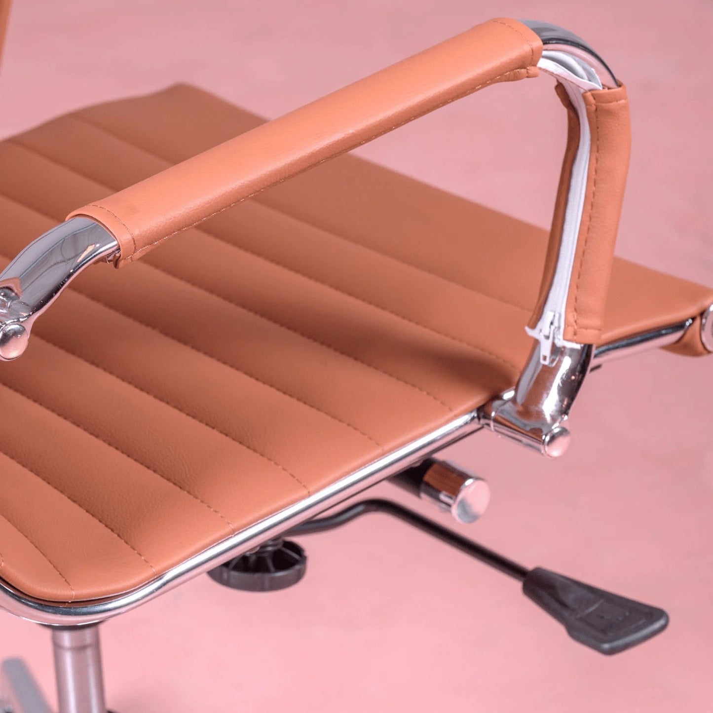 Silla De Escritorio Con Respaldo Bajo En Polipiel Y Reclinable - Alu_4