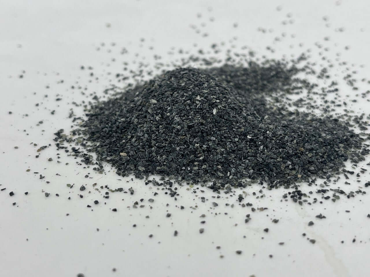 Olivino Arena Chorreo Antisilicosis / 0.6-1 Mm / Big Bag 1000 Kg_1