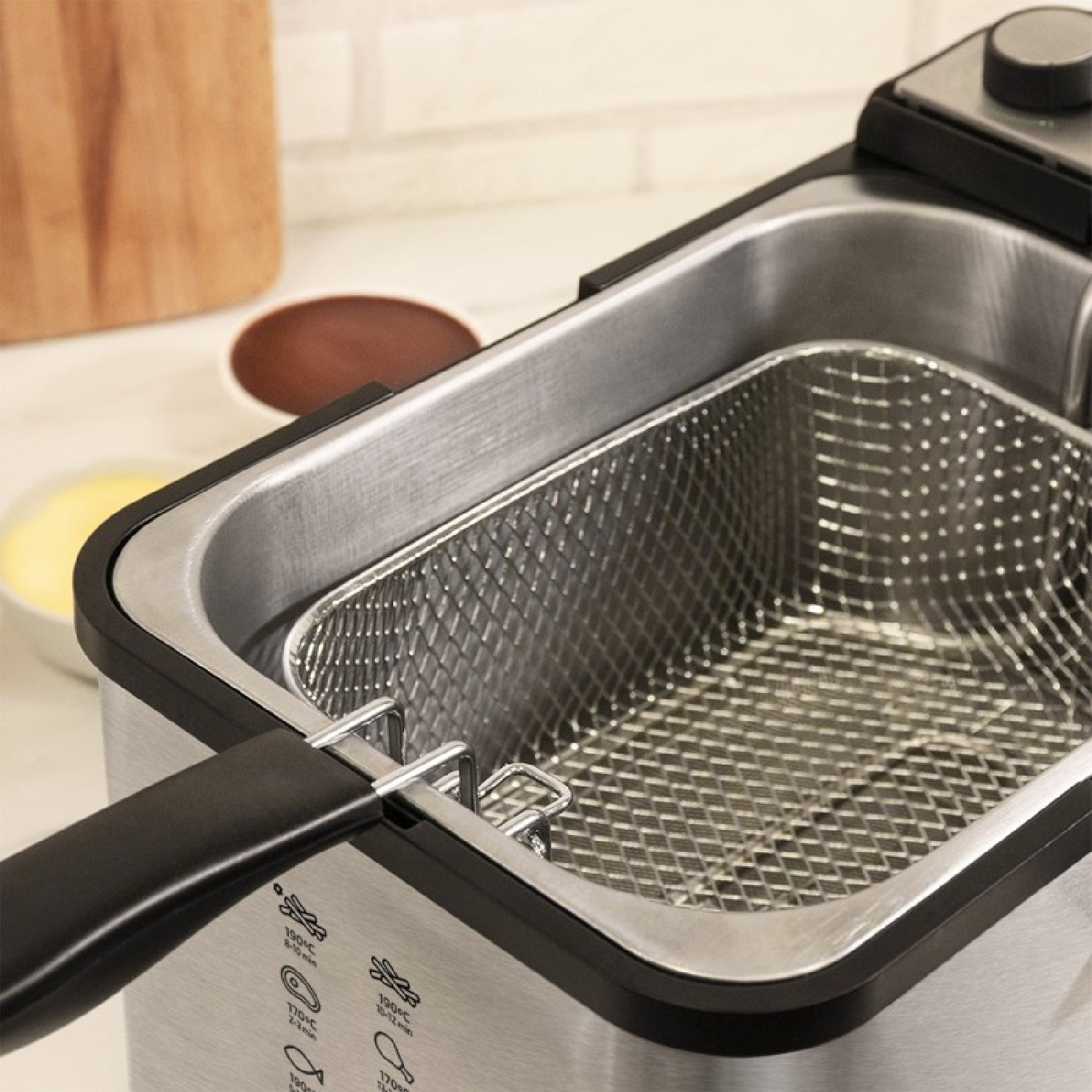 Freidora Eléctrica Cleanfry 3000 Full Inox. Freidora De 3 Litros, Filtro Oilcleaner, 2400 W, Cubeta, Cestillo De Freír, Aptos Para Lavavajillas, 30_1