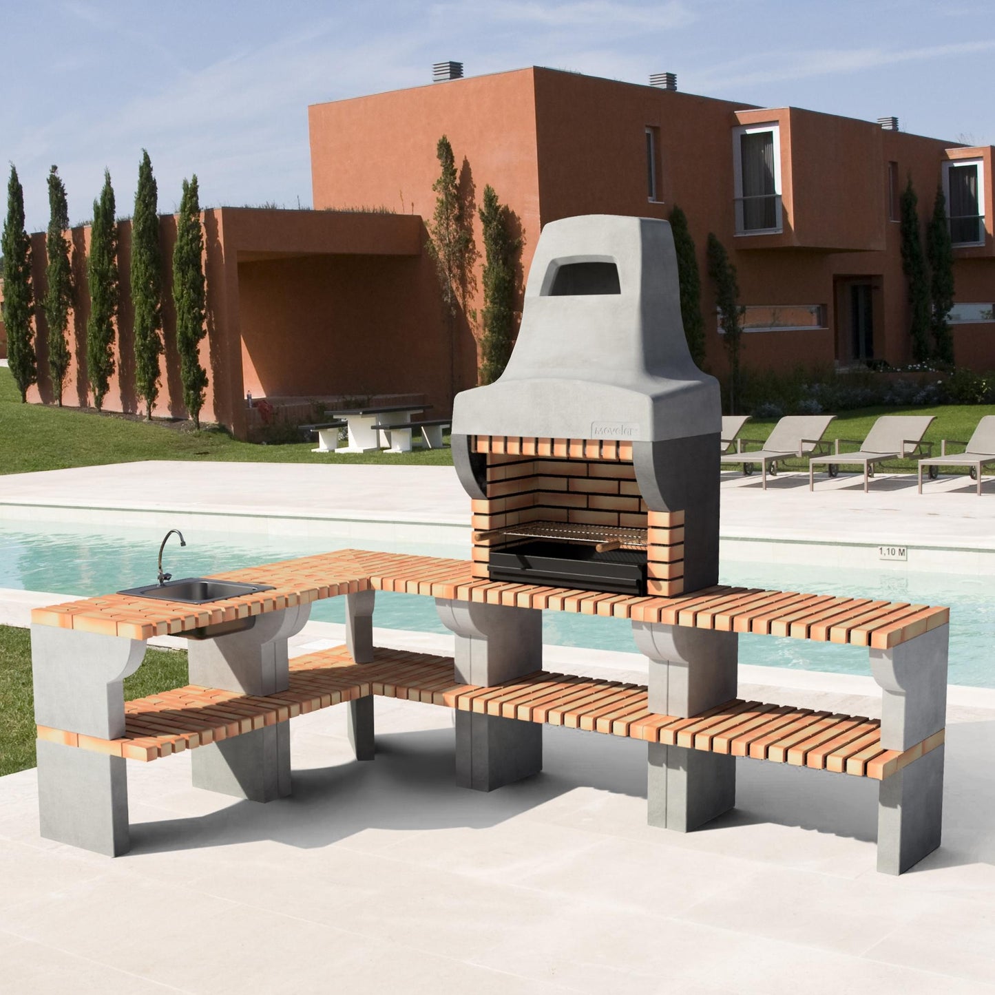 Cozinha de canto ao ar livre Bailén Plus com churrasqueira e lava-loiça Movelar