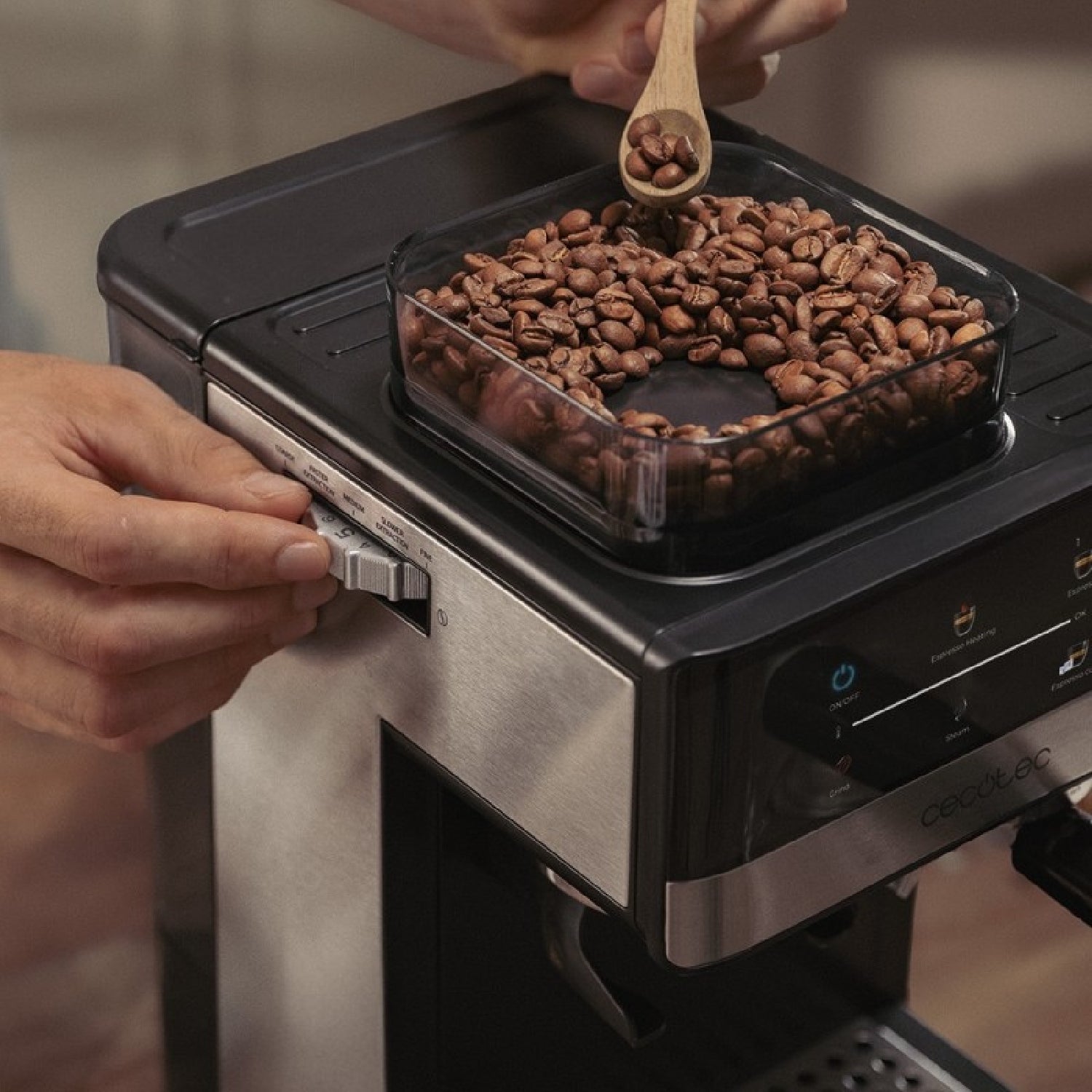 Cecotec Cafeteras Express Power Espresso 20 Grind. 1350w, 20 Bares, Café Con Vapor, 2 Tazas, Pantalla Táctil, Molinillo_4