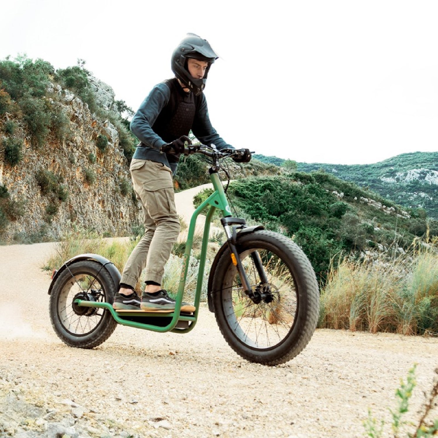 Bicinete Fat Suspension Homologado. 1300 W, Autonomía Hasta 75 Km, Suspensión Delantera, Ruedas De 20 Y 26'', Doble Sistema De Frenado, Batería 48v_1