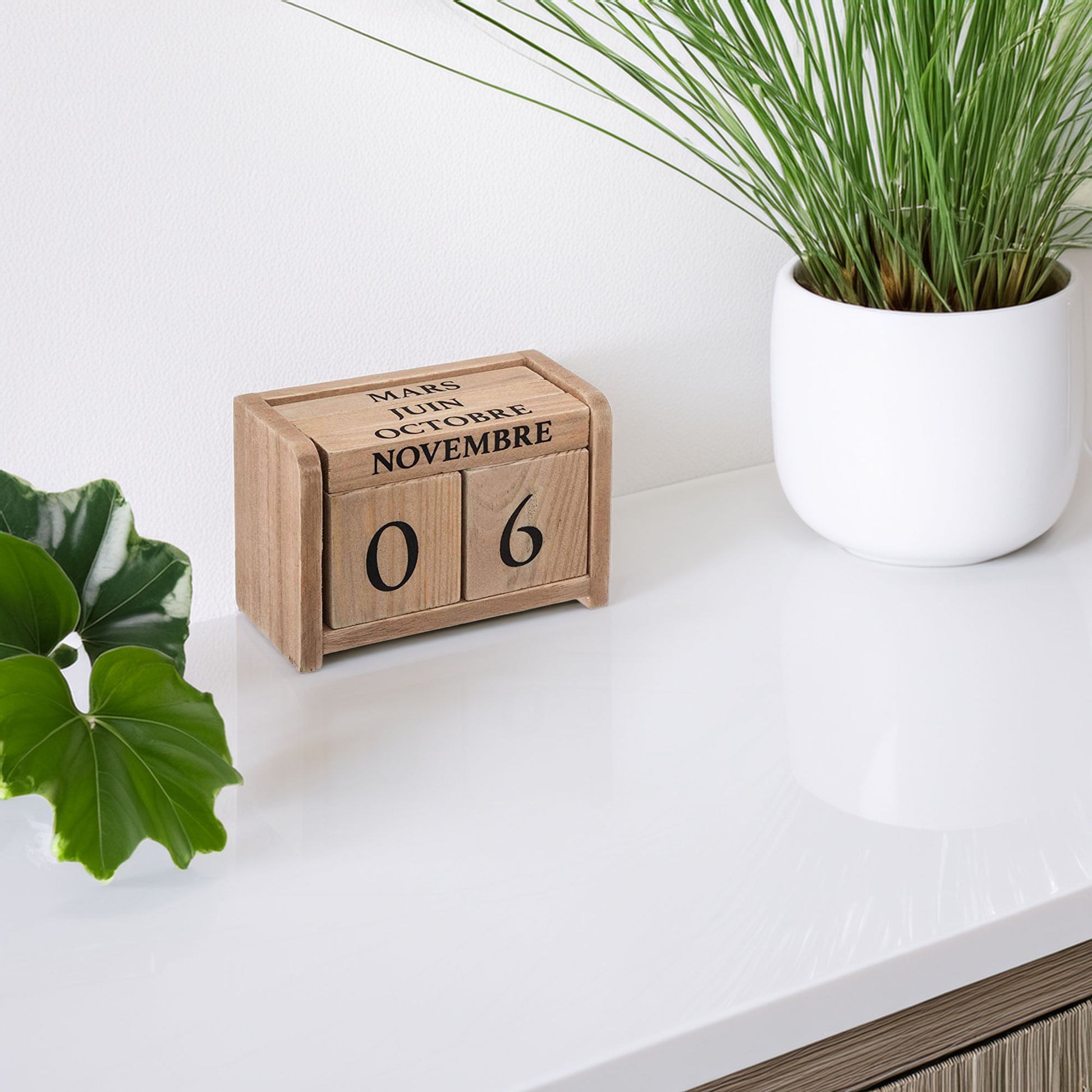 Well Home - Calendario De Madera Colonial 7,5x5x11cm_3