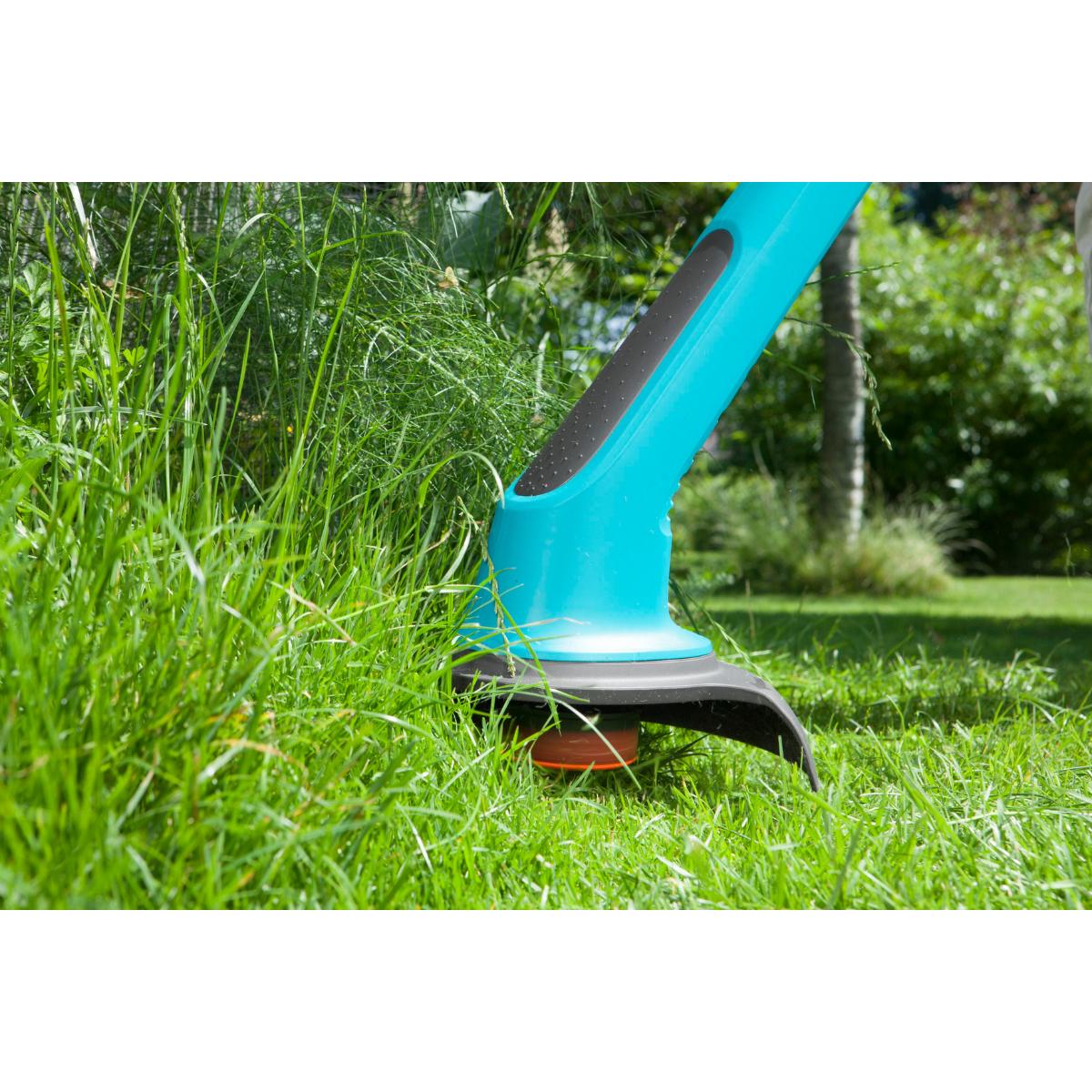 Aparador de orlas Gardena 350/23 smallcut plus