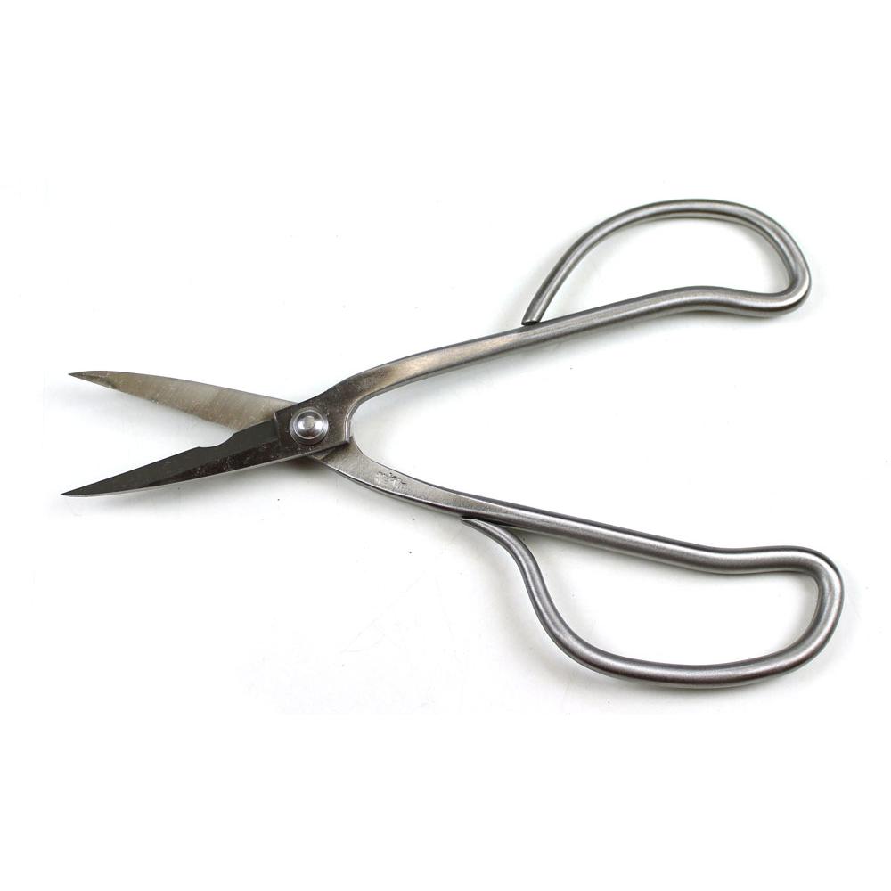 Tesoura 3 em 1 em aço inoxidável de 210 mm. RYUGA