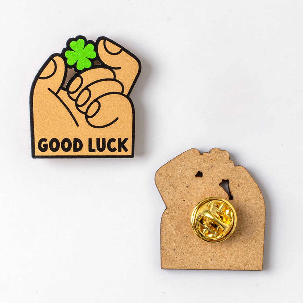 Good Luck Pin | Accesorio Moderno Y Original Para Chaquetas, Mochilas Y Bolsos_1