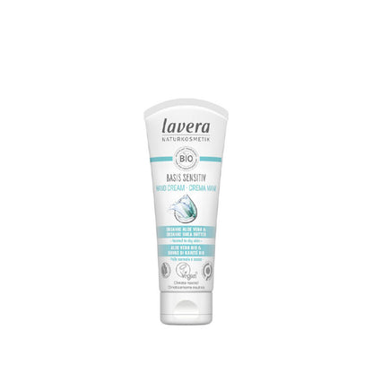 Caixa oferta para cuidados sensíveis com a base de artigos essenciais de inverno Lavera 129 gr