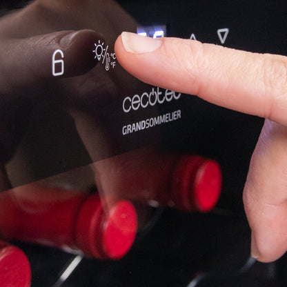 Vinoteca 34 Botellas Bolero Grandsommelier 34030 Black Compressor, 80 L, Enfriamiento Por Compresor, Temperatura Regulable De 5 A 18ºc, Control Táct_4