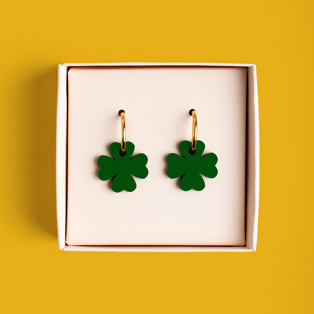 Pendientes Trébol de Cuatro Hojas - Aro de Acero Quirúrgico y Bañado en Oro de 18k - Nature Vibes_1