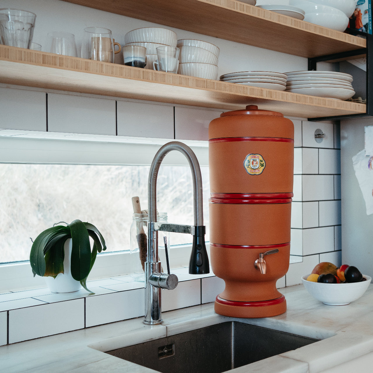 Filtro de Agua Stéfani São João 8L Arcilla Natural - 16 L Total (8 L Filtrados + 8 L Reserva) – 62 cm Alt. x 26 cm Ø_1