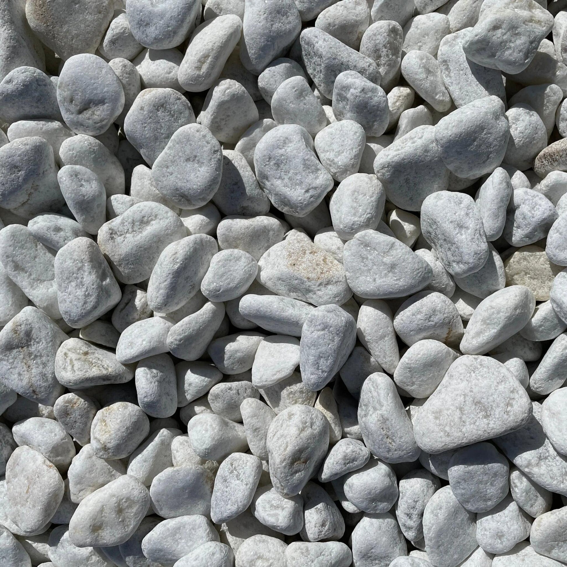 Canto Rodado Blanco Macael / Big Bag 1.000 Kg. / 60-90 Mm_1