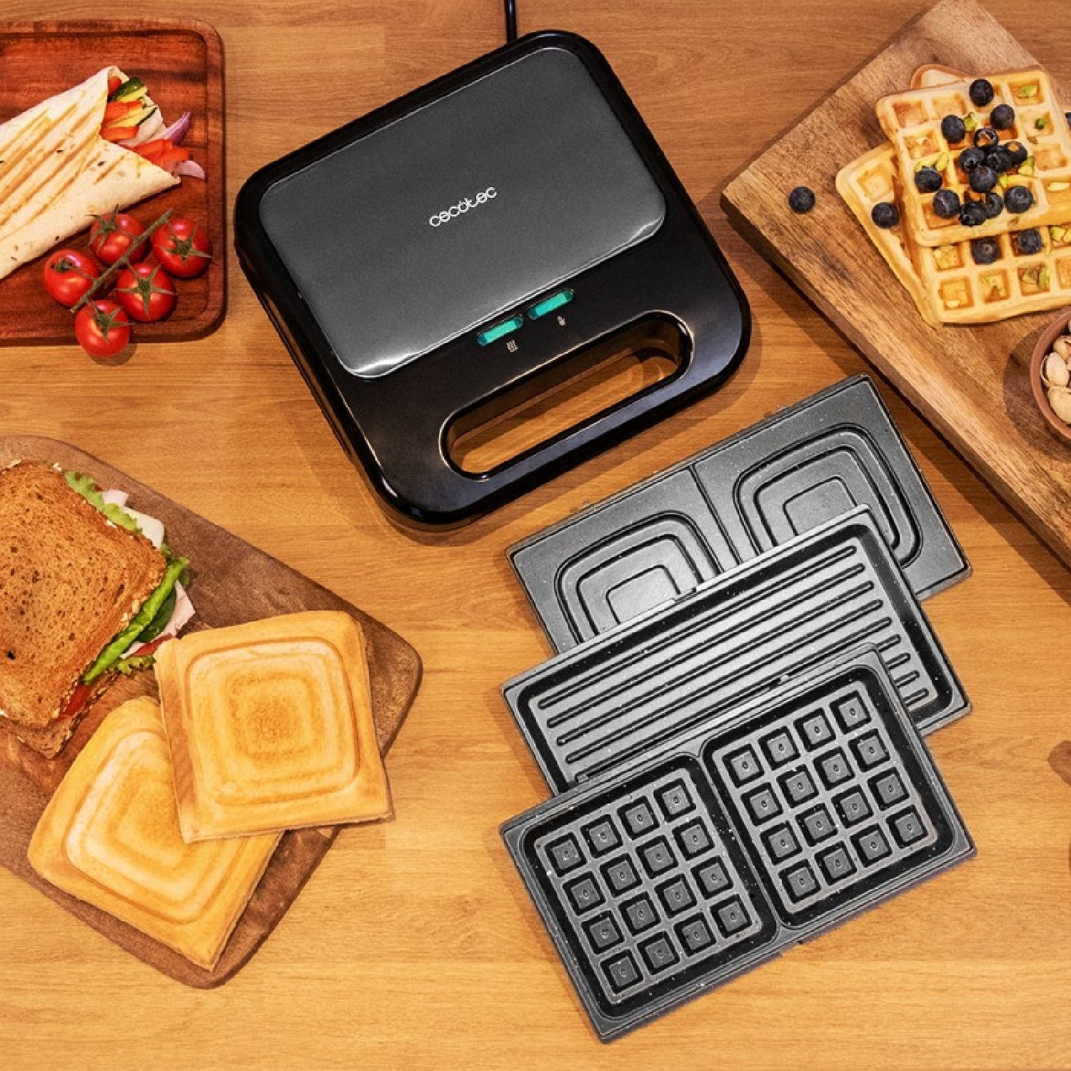 Sandwichera Rock'ntoast 3-in-1 Square, Capacidad 2 Sándwiches, Acabados En Acero Inoxidable, 3 Placa Desmontables E Intercambiables, Revestimiento D_2