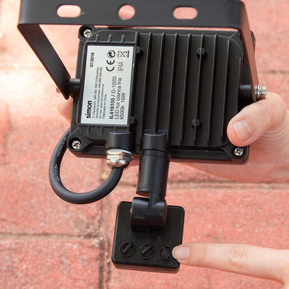 Proyector Led 10w Con Sensor Ip44 Simon_1