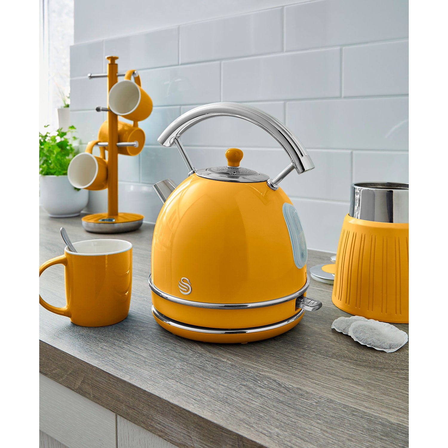 Swan Retro Set Desayuno Hervidor Agua 1,8l,tostadora 2 Rebanadas,microondas Digital 20l,vintage,strp2070yelneu,amarillo_2