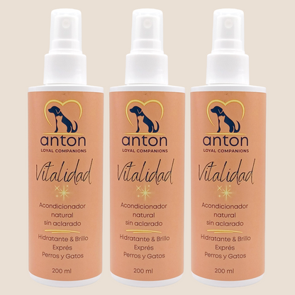 Acondicionador sin aclarado para el cuidado del pelaje de perros y gatos – Pack 3 x 200 ml_0