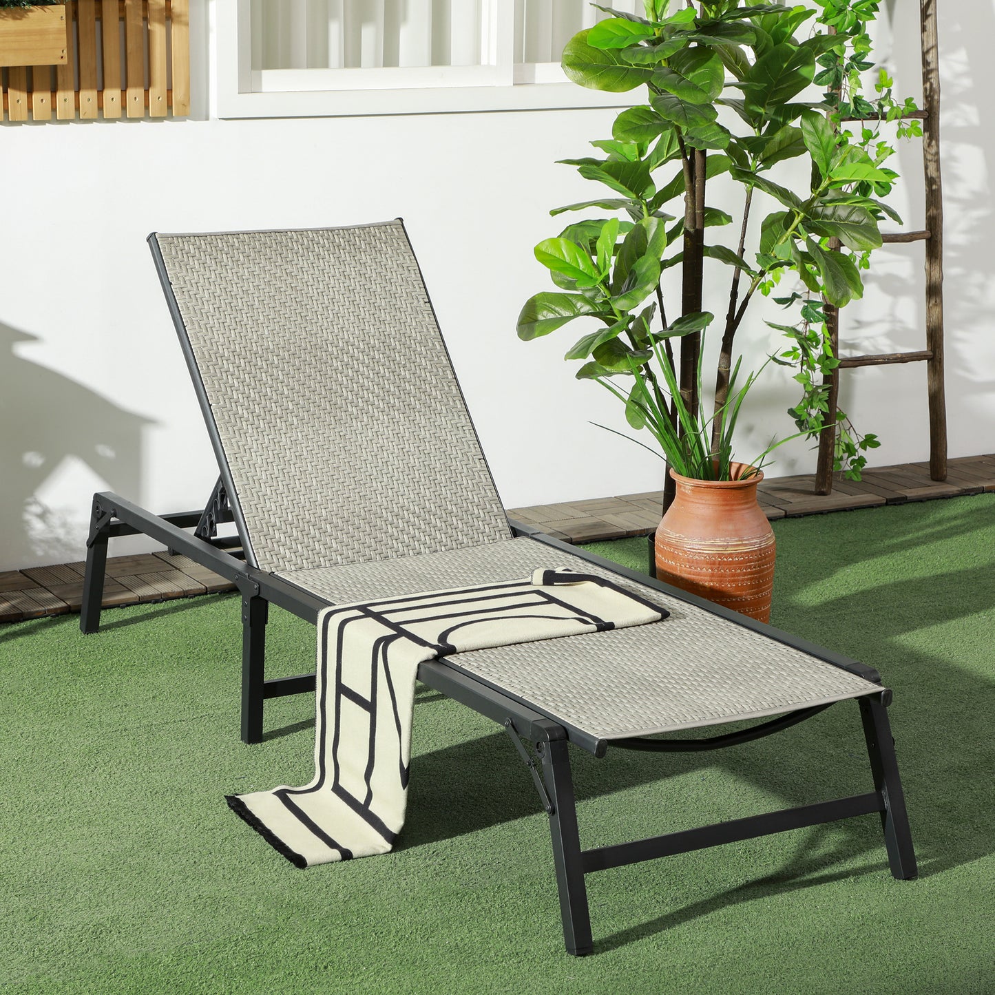 Outsunny Tumbona De Ratán Reclinable Plegable Con Respaldo Ajustable Gris Claro_1