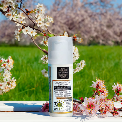 Helioskin Piel Normal Grasa Mixta SPF30 50ml Banban_4