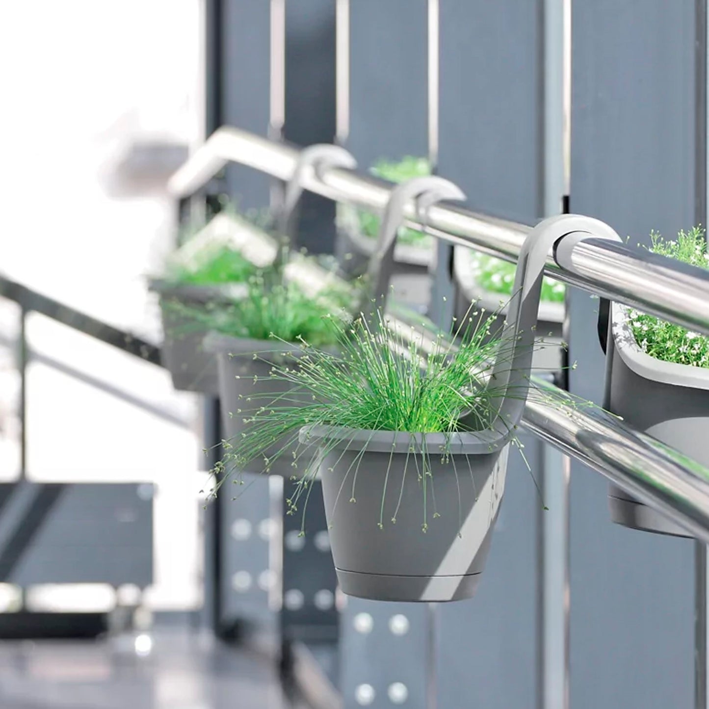 Maceta Respana Railing 13l., Dimensiones (mm) 398x298x209, Color Antracita