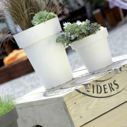 Maceta De Plastico Lofly En Color Blanco 24,5 (largo) X 24,5 (ancho) X 22,5 (alto) Cm