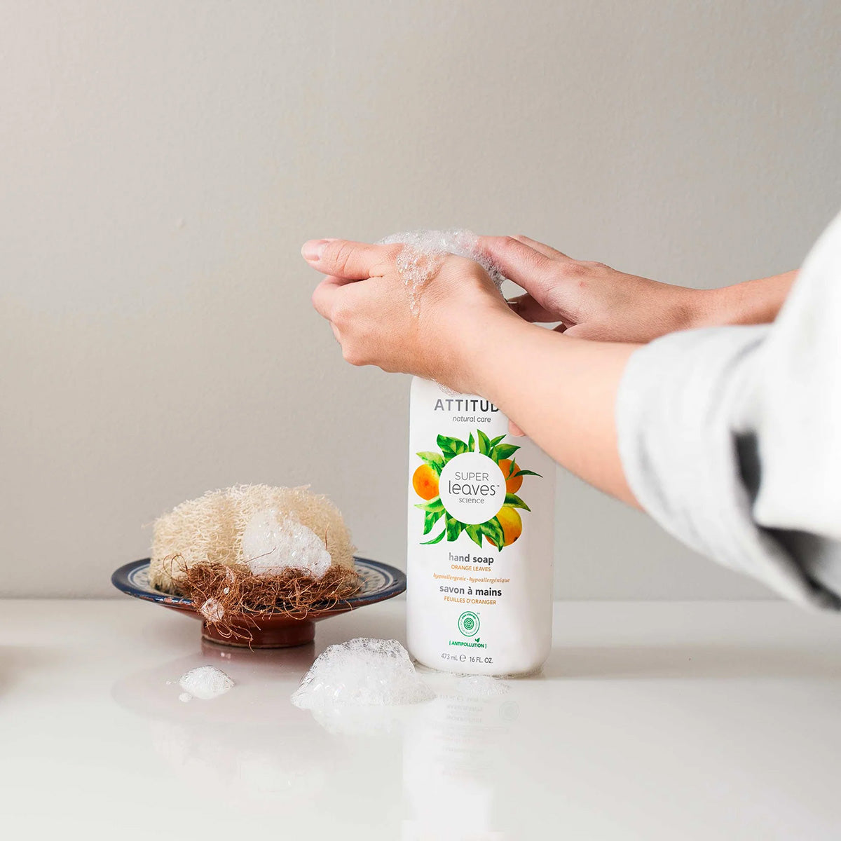 Sabonete Líquido para as Mãos Super Leaves Folha de Laranja Attitude 473 ml