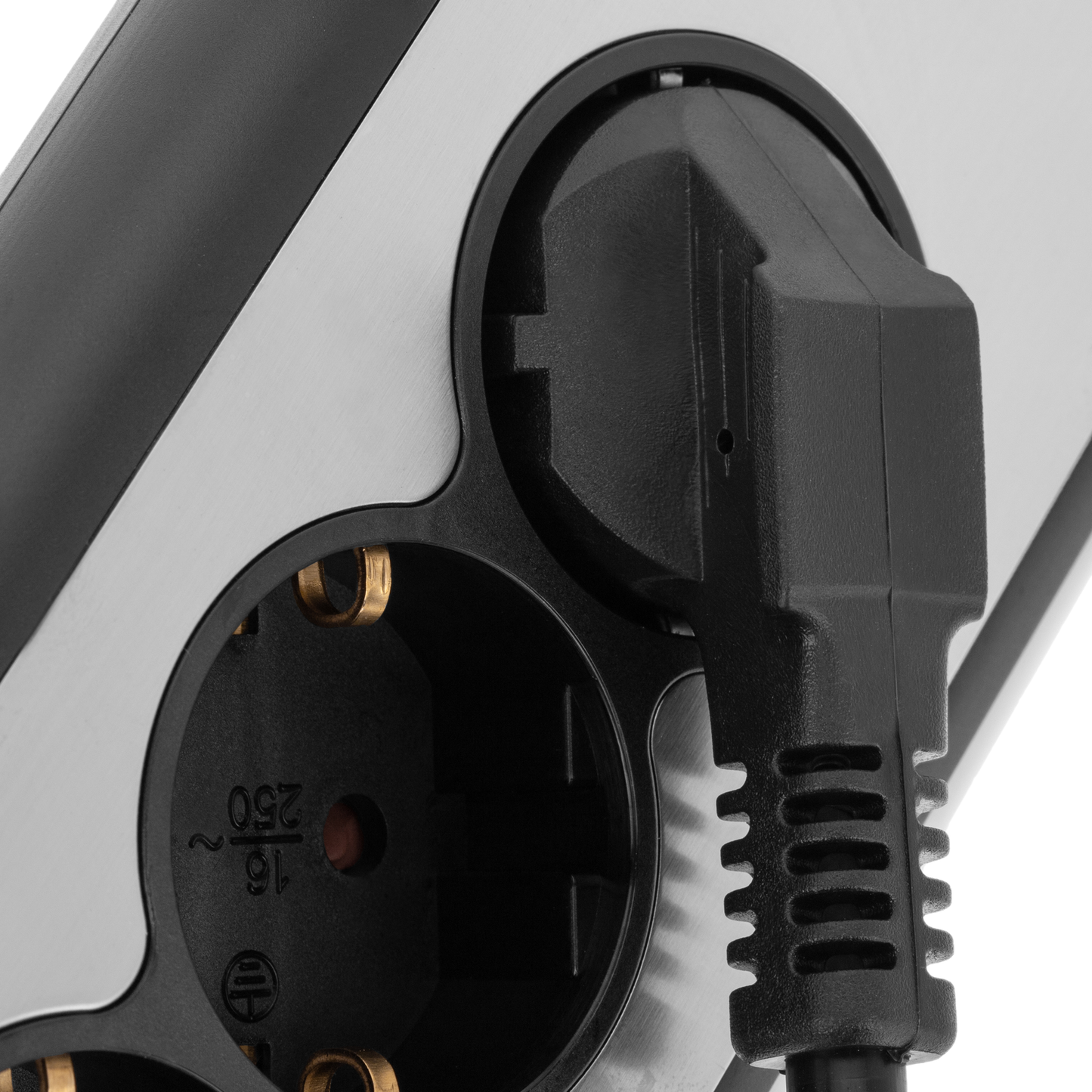 Regleta Sobremesa De 3 Enchufes Schuko Con 1 Puerto Usb Y 1 Usb-c Negro_4