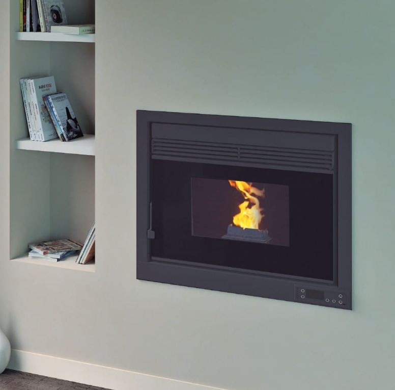 BRICOSOL Insertable de pellets FM Modelo aire IP-170 Interior en Vermiculita_1